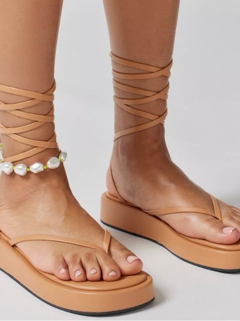 URBAN OUTFITTERS Jaida Platform Tan Thong Wrap Sandal